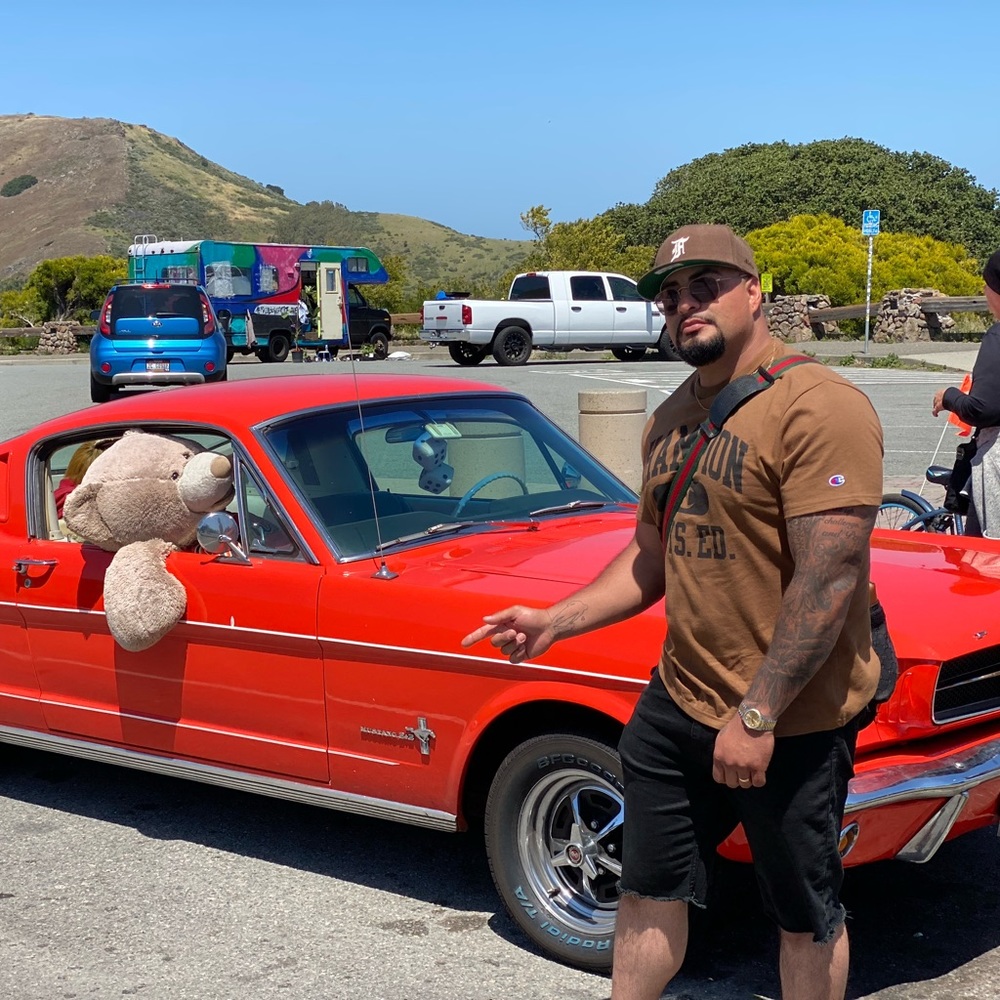 Meet your Posher, Everardo